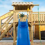 Feriehus Nadmorskie Chatki - Sauna - Opcja Z Prywatna Balia Kapielowa Lub Bez Gąski