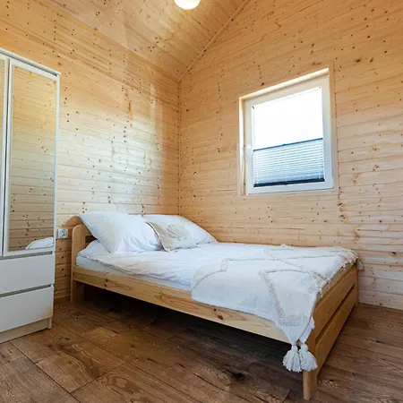 בית נופש Nadmorskie Chatki - Sauna - Opcja Z Prywatna Balia Kapielowa Lub Bez Gąski