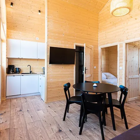 בית נופש Nadmorskie Chatki - Sauna - Opcja Z Prywatna Balia Kapielowa Lub Bez Gąski