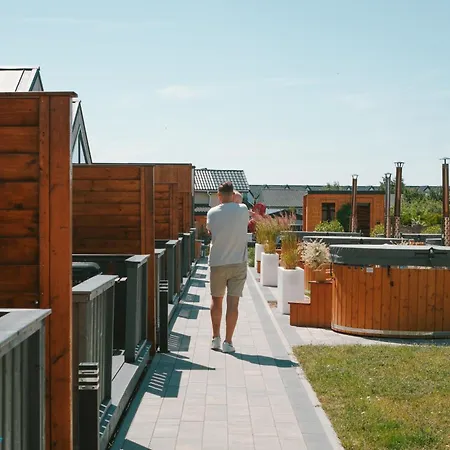 Σπίτι διακοπών Nadmorskie Chatki - Sauna - Opcja Z Prywatna Balia Kapielowa Lub Bez Gąski